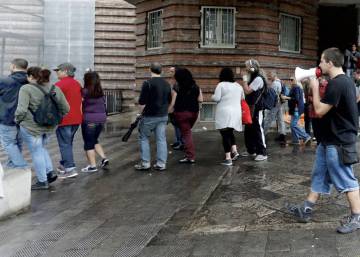 “Estarás contento con lo que ha hecho tu padre”